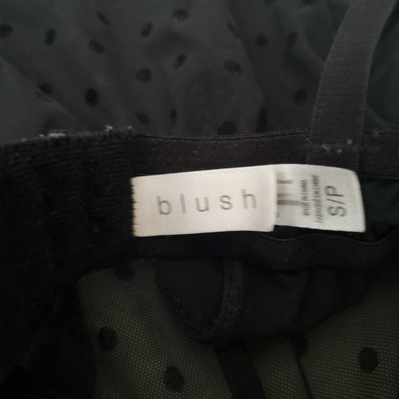 BLUSH Black with Red detailing lingerie - Size S - Picture 5 of 6